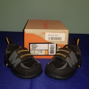 Merrell Intercept junior 4